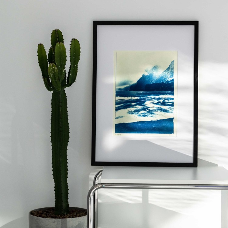 Cyjanotypia. Autorska fotografia w ramce 50x70cm, oryginał 1/1. "Praia do Seixal"