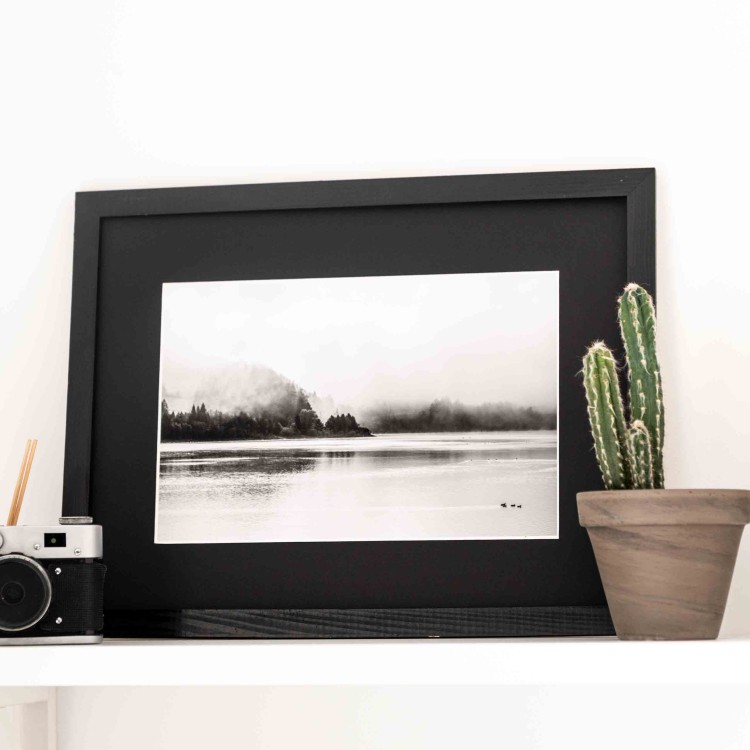 Fotografia autorska czarno biała "Czorsztyn" 30x40cm