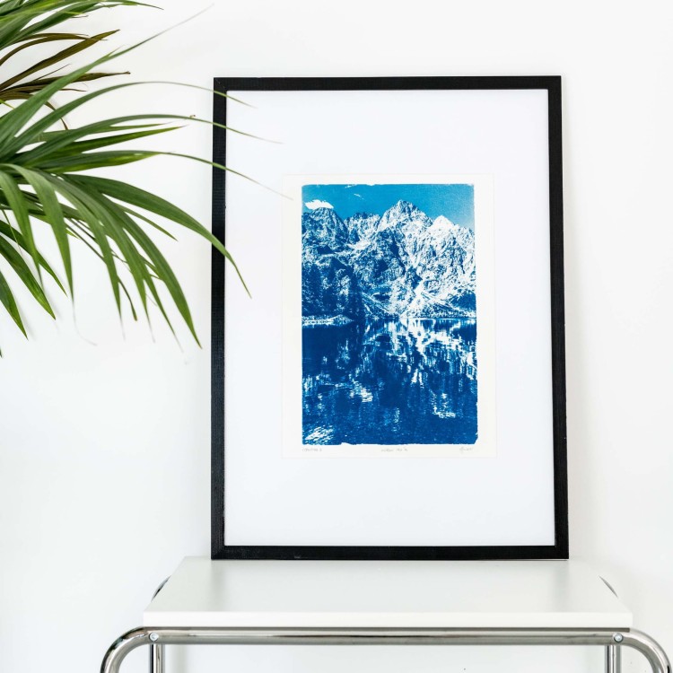 Cyjanotypia. Unikalna fotografia w ramce 50x70cm, oryginał 1/1. " Morskie Oko IX"