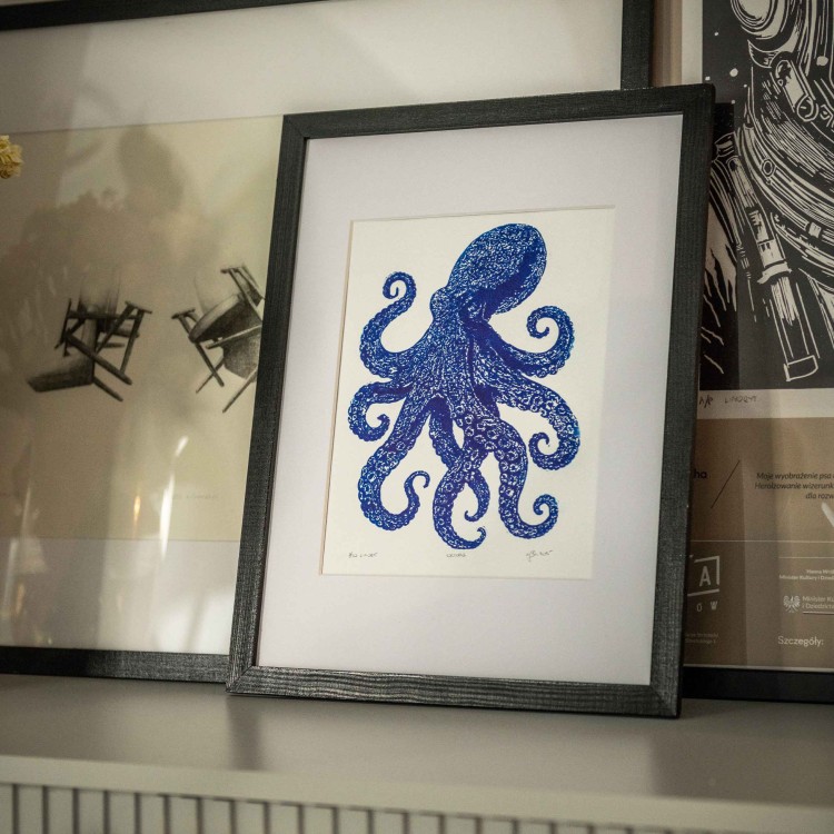Egzemplarz kolekcjonerski No: 1/30 Linoryt - Octopus, ośmiornica w ramie 30x40cm
