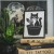 Linoryt Mordo 13! - kot w doniczce, w ramie A5, ręcznie drukowany