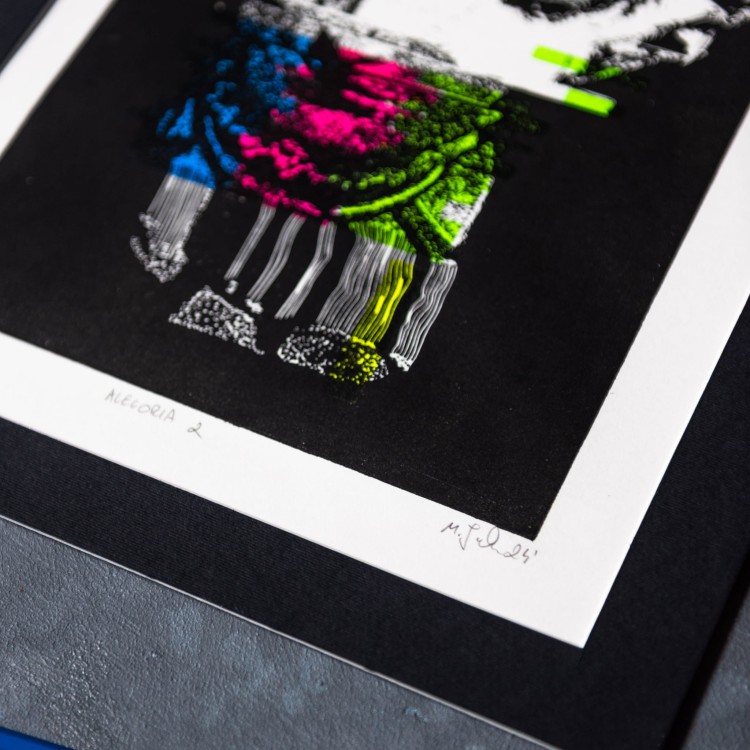 Autorska grafika warsztatowa, wykonana w pracowni Ostatnie Sztuki, techniką druku wypukłego, linorytu. Linoryt print.